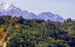 Première vue sur les sommets ariégeois. 