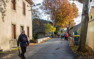  Départ et sortie du village