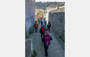 Saissac, ruelle vers le château