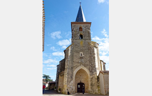 Eglise St Pierre St Paul à Noailles