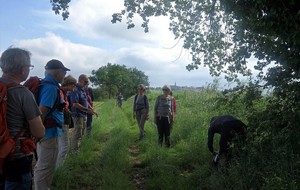 On approche de Montjoie,  2e rencontre avec l'autre groupe. 