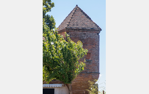 Tourrelle en surplomb de l'Agout