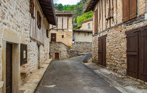 Larroque, ruelle du Couderc