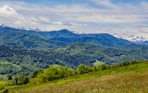 La chaine sous les nuages !