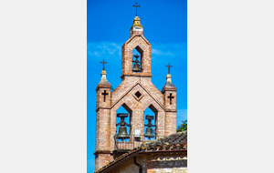 St Germier : mur clocher 