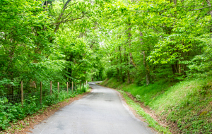  Descente sur Camp Soulèze par la route de La Gachal.