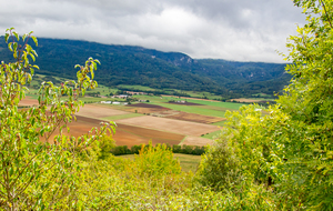 Vue sur la plaine entre Puivert et Nébias  (début de randonnée)
