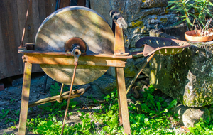 Outil du passé dans Espinas