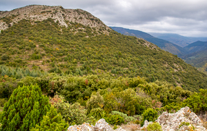 Roc de l'Aigle sur notre droite