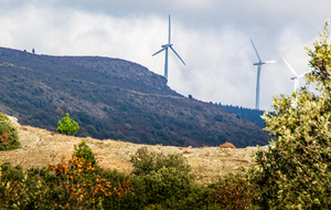 Eoliennes du Mont Sarrat