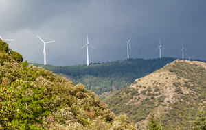 Eoliennes du Mont Sarrat
