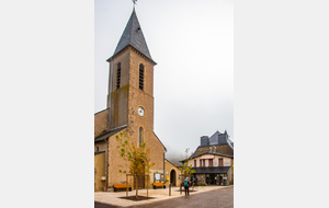 Villeneuve sur Tarn : église Notre Dame