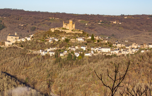 Puech Moutonnier : beau point de vue sur Najac, son Château et les gorges de l'Aveyron.