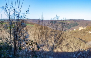 Puech Moutonnier : beau point de vue sur Najac, son Château et les gorges de l'Aveyron.