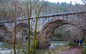 Grèzes : le pont de la ligne de chemin de fer Brive-Capdenac-Toulouse