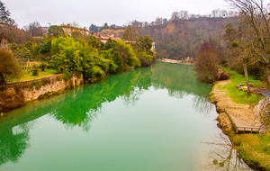 L'Arize dans la direction du pont de Lajous