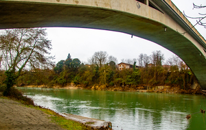 La Garonne et le pont de Saint Julien