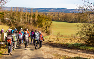 Poursuite par le chemin du Falga vers La Louve 