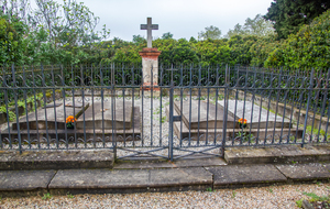 Cimetière des Petites Filles Modèles (Comtesse de Ségur).