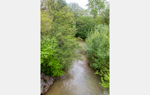 Labarthe sur Lèze: D820, passage sur un des bras de la Lèze