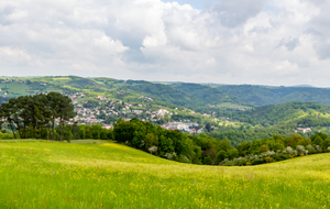 Belle vue sur la vallée de l'Agout au niveau de Roquecourbe