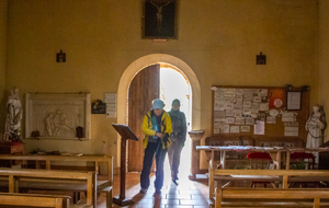 Chapelle Notre Dame des Aubets: entrée