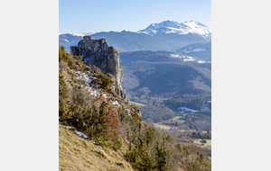 Ruines du château de Roquefixade et Massif de Tabe