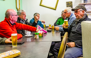 Pot de fin de Randonnée à Fontanès près de Lalbenque (46). 