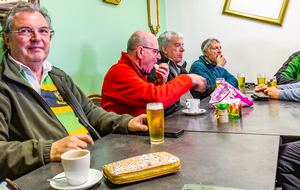 Pot de fin de Randonnée à Fontanès près de Lalbenque (46). 