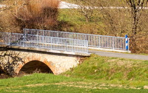 D180 pont sur l'Olivet