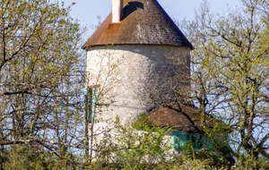 Moulin aménagé de Marfaba vu de Cante-Coucut