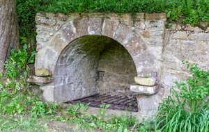 Fontaine de Bourrastel