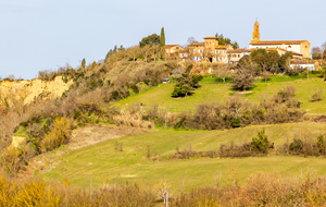 Clermont le Fort et sa falaise