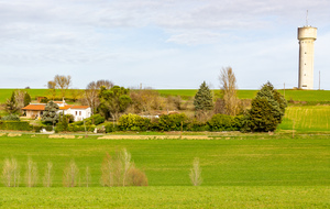 D94 au niveau de  l'embranchement de Pechantou, chateau d'eau du chemin de Capdeville