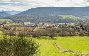 Vue sur le Plantaurel et La Bastide sur l'Hers du chemin St Roch 