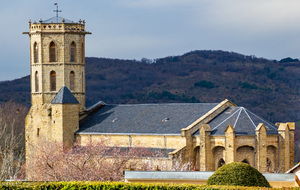 Laroque d'Olmes: l'église du Saint Sacrement (ou du Castella)