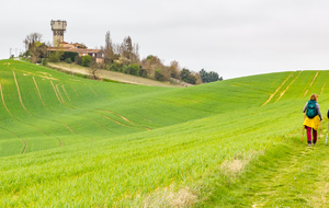 Montée vers le château d'eau de Laborie