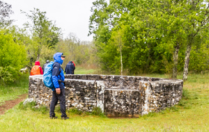 Puits sous la pluie du côté d'Escabasse