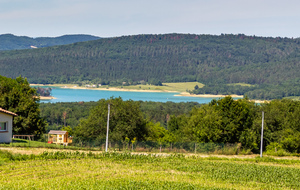 Dernière vue sur le lac à l'entrée de Mireval