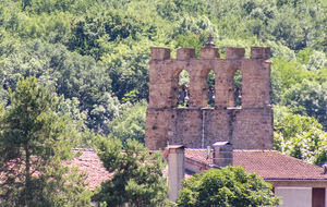 Clocher mûr de l'église Saint-André du Peyrat 