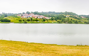 Vue globale du lac
