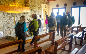 Montferrand: petite chapelle et de "drôles de paroissiens"!