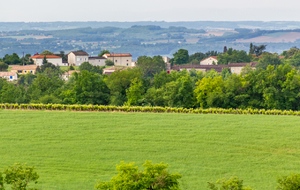 Vue vers le sud: village de Castanet