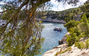 Derniers regards sur la calanque
