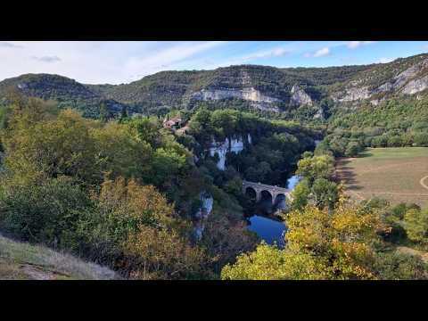 82 - St-Antonin-Noble-Val, Roc d'Anglars, Brousses