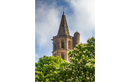 Avignonet-Lauragais: clocher de l'église Notre Dame des Miracles