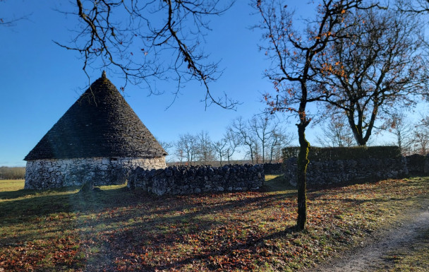 46 - Lalbenque, le sentier des truffes
